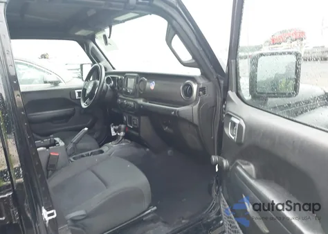 2021 Jeep Wrangler Unlimited Willys Sport 4X4 z USA, uszkodzony, nr VIN 1C4HJXDN0MW678801